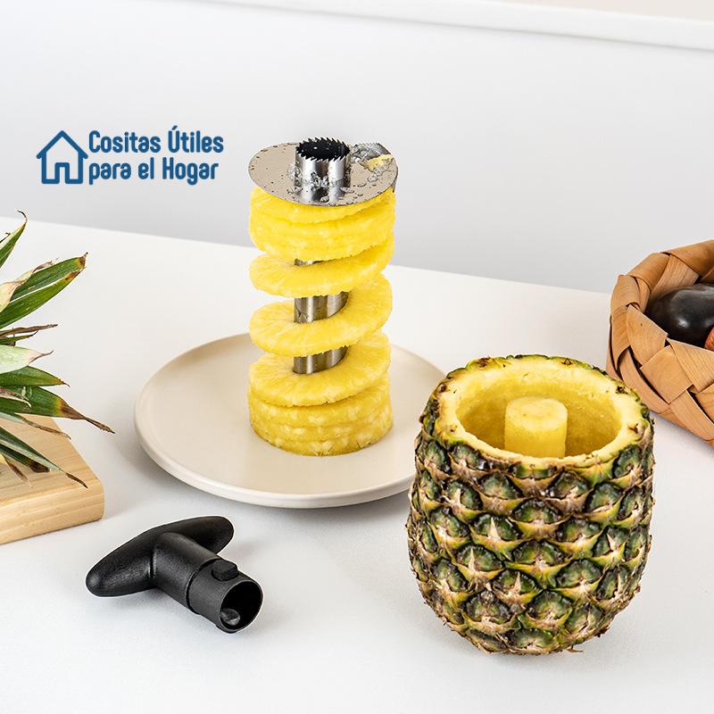 Rodajas de Piña con Cortador Manual Rodajas de piña cortadas con cortador manual